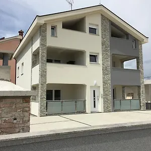  Apartment Zaton