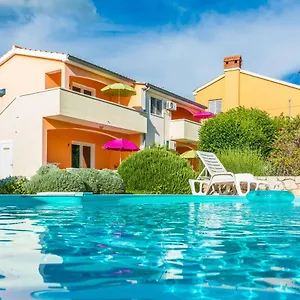  Apartment Albi